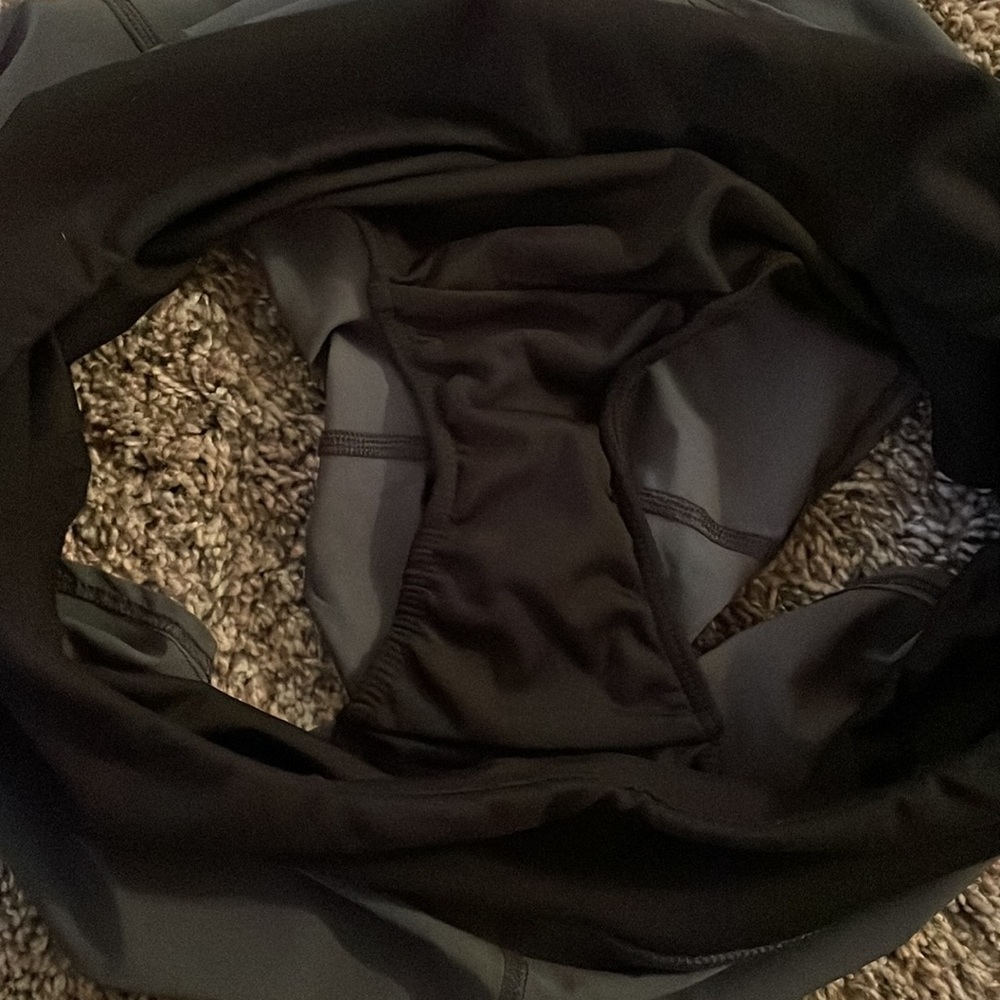2Pood Running Shorts - Picture 3 of 4